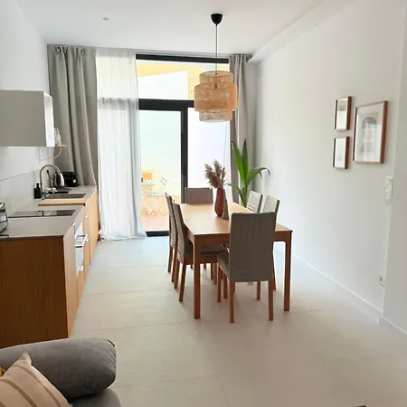 Loft Taronja Ruzafa-parque 公寓 *